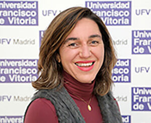 CONTACTO Alma Vazquez internacional2 1 300x245 CONTACTO Estudiar en Universidad Privada Madrid