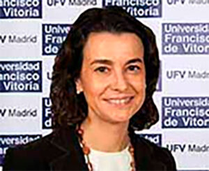 Belen Navajas internacional2 300x245 CONTACTO Estudiar en Universidad Privada Madrid