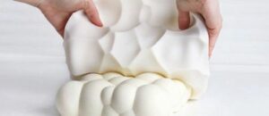 Fab Lab The Bubbles with exotic fruit Dinara Kasko 2016. 403x174 1 300x130 Fab Lab Estudiar en Universidad Privada Madrid