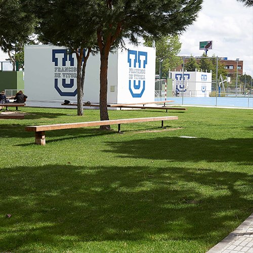 instalaciones 13 1 FACULTAD DE EDUCACIÓN Y PSICOLOGÍA Estudiar en Universidad Privada Madrid