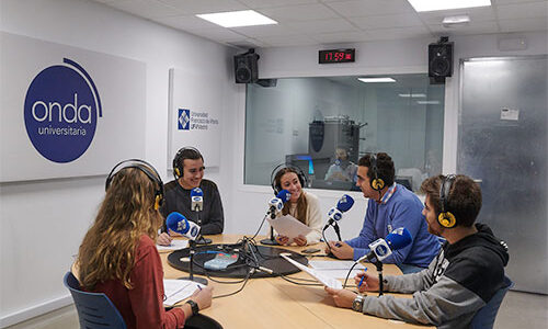 Instalaciones de la Facultad de la Comunicación onda universitaria radio UFV 500x300 Instalaciones de la Facultad de la Comunicación Estudiar en Universidad Privada Madrid