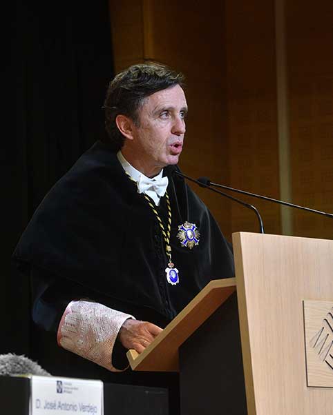 ACADEMIC YEAR 2019 2020 Daniel Sada Doctorado Honoris Causa 2020 ACADEMIC YEAR 2019 2020 Estudiar en Universidad Privada Madrid