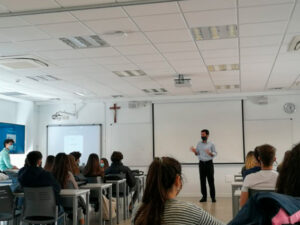 Generación empresarial Generacion empresarial 4 300x225 Generación empresarial Estudiar en Universidad Privada Madrid