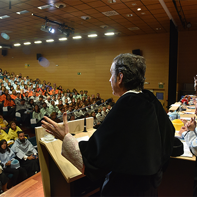 ACADEMIC YEAR 2019 2020 acto apertura 19 20 22 401x401 1 ACADEMIC YEAR 2019 2020 Estudiar en Universidad Privada Madrid