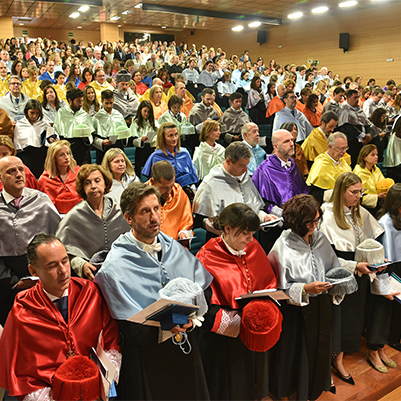 ACADEMIC YEAR 2019 2020 acto apertura 19 20 24 401x401 1 ACADEMIC YEAR 2019 2020 Estudiar en Universidad Privada Madrid