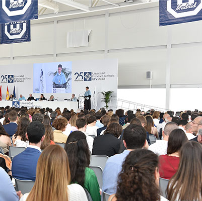 ACADEMIC YEAR 2018 2019 comunicacion graduacion 19 18 13 ACADEMIC YEAR 2018 2019 Estudiar en Universidad Privada Madrid