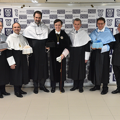 ACADEMIC YEAR 2019 2020 doctor honoris causa 03 401x401 1 ACADEMIC YEAR 2019 2020 Estudiar en Universidad Privada Madrid