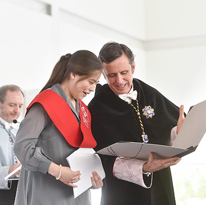 ACADEMIC YEAR 2018 2019 facultad ciencias juridicas graduacion 19 18 08 ACADEMIC YEAR 2018 2019 Estudiar en Universidad Privada Madrid