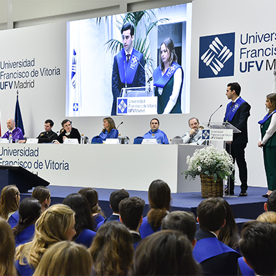 ACADEMIC YEAR 2019 2020 graduacion experimentales 01 401x400 1 ACADEMIC YEAR 2019 2020 Estudiar en Universidad Privada Madrid