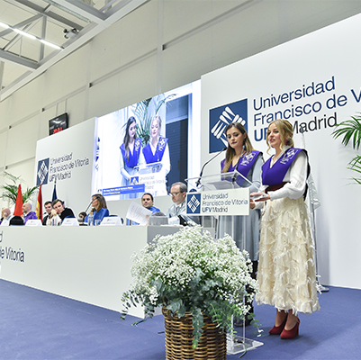 ACADEMIC YEAR 2019 2020 graduacion experimentales 09 401x400 1 ACADEMIC YEAR 2019 2020 Estudiar en Universidad Privada Madrid