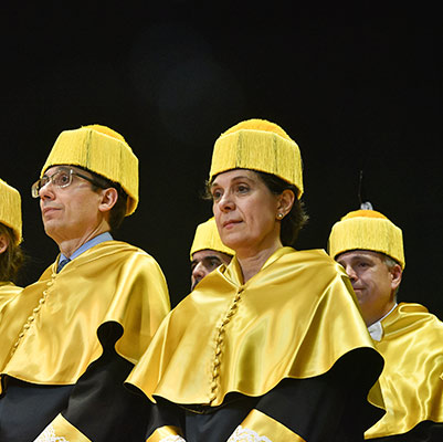 ACADEMIC YEAR 2018 2019 medicina graduacion 19 18 01 1 ACADEMIC YEAR 2018 2019 Estudiar en Universidad Privada Madrid