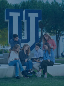 College cabecera college movil 225x300 College Estudiar en Universidad Privada Madrid