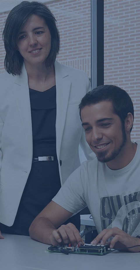 Mathematical Engineering and Computer Science and Engineering (bilingual) MatematicaInformatica Responsive Mathematical Engineering and Computer Science and Engineering (bilingual) Estudiar en Universidad Privada Madrid