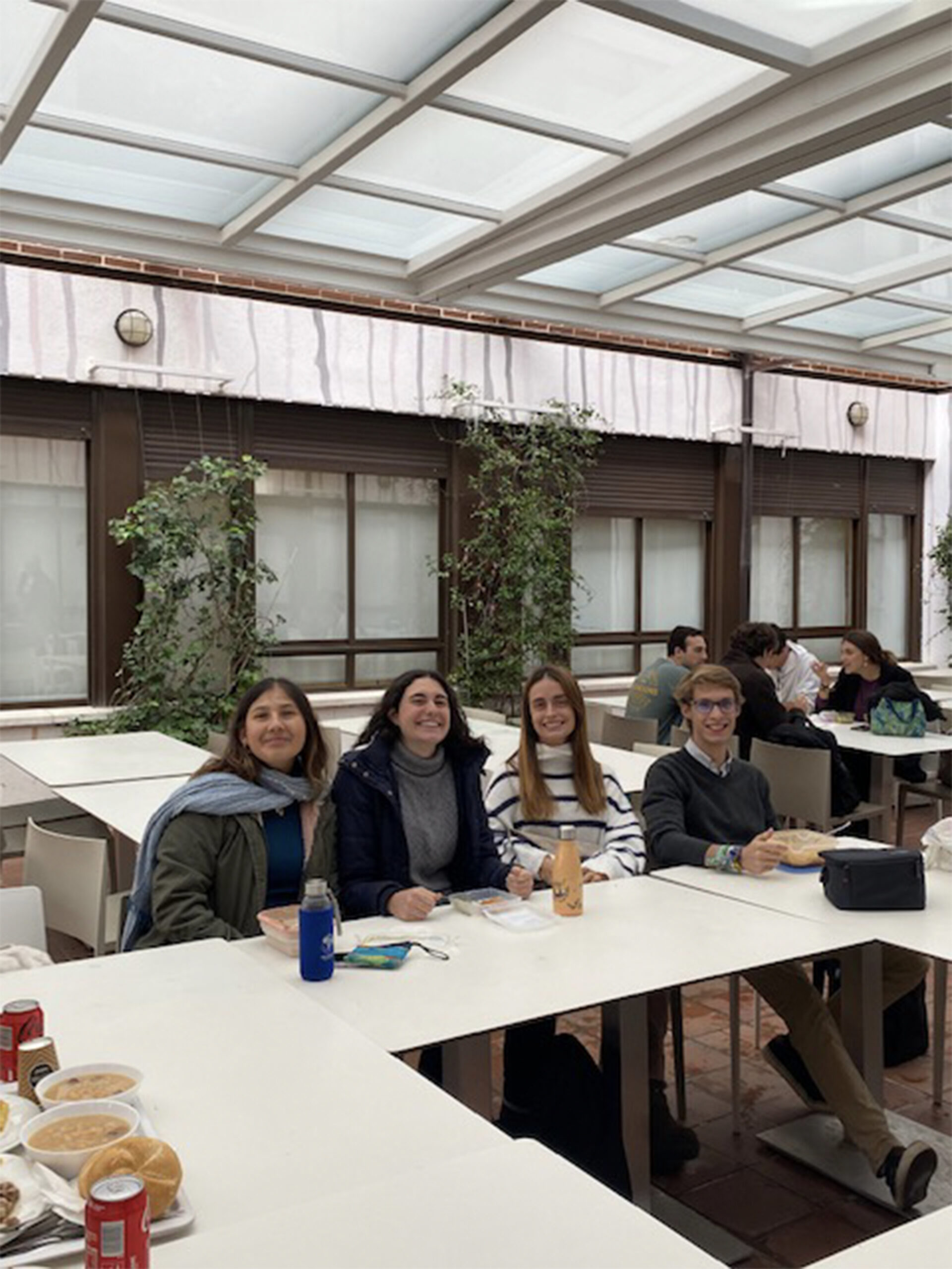 Internal Meetings 0001 Interna culpa scaled Internal Meetings Estudiar en Universidad Privada Madrid