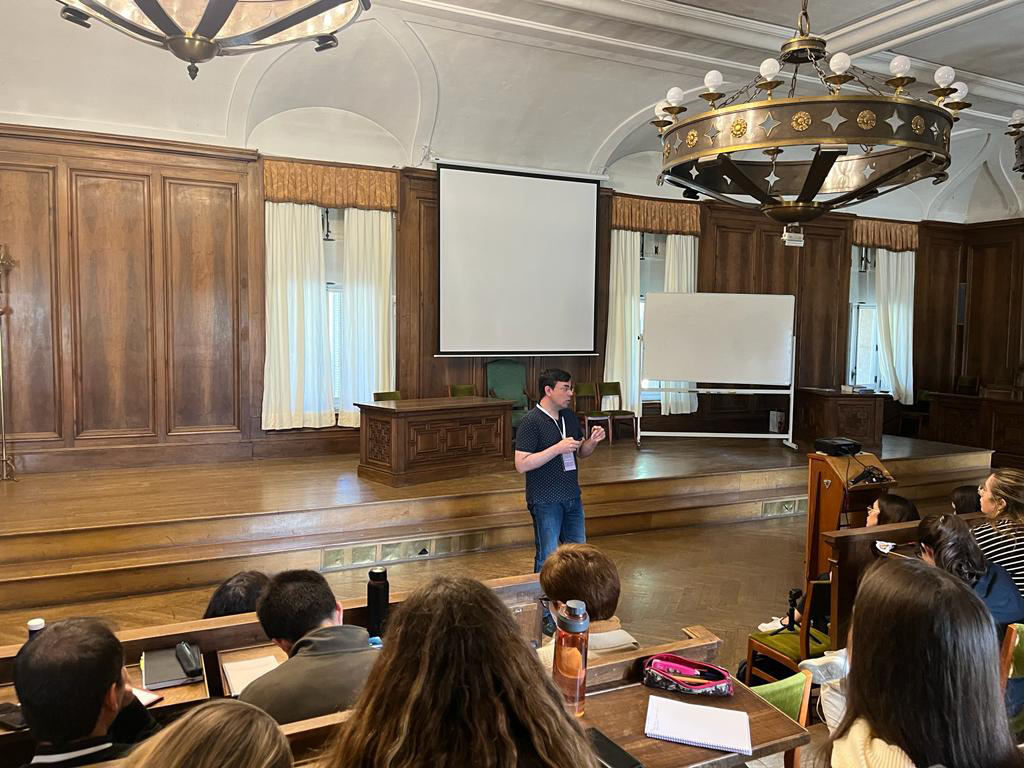 Training Courses Magda Arnold Club 0002 Copia de 5ce73b49 c24a 43de b373 4d85a826eae6 Training Courses Magda Arnold Club Estudiar en Universidad Privada Madrid