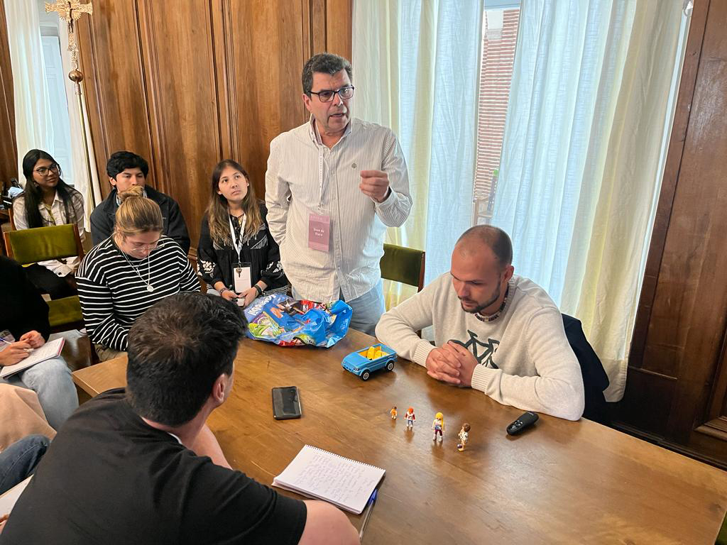 Training Courses Magda Arnold Club 0011 Copia de 70bc821b de2a 42f7 aca6 da7fe5f97ec0 Training Courses Magda Arnold Club Estudiar en Universidad Privada Madrid