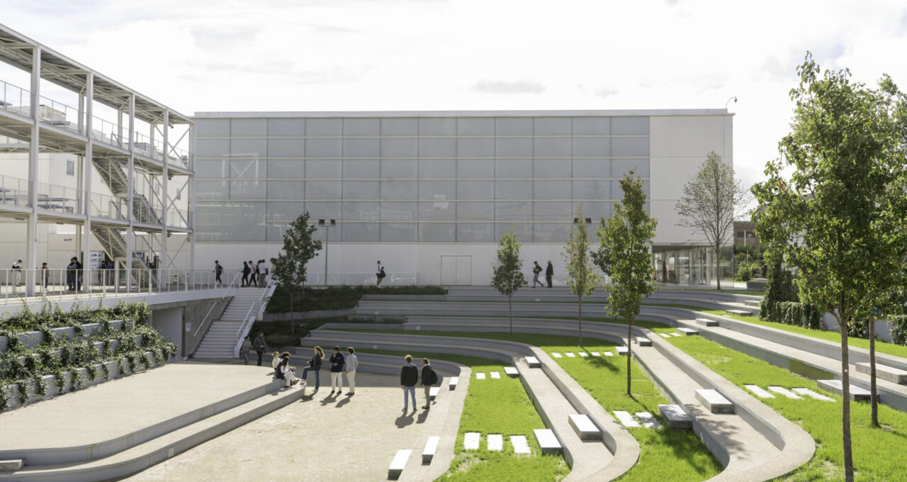 La Universidad Francisco de Vitoria firma un convenio para desarrollar la Cátedra de Empresa UFV Farmacias Trébol enfocada en la investigación, la docencia y la divulgación en el ámbito de la atención farmacéutica AGORA 2 1 1 scaled 1280x680 La Universidad Francisco de Vitoria firma un convenio para desarrollar la Cátedra de Empresa UFV Farmacias Trébol enfocada en la investigación, la docencia y la divulgación en el ámbito de la atención farmacéutica Estudiar en Universidad Privada Madrid
