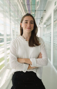 Advertising Foto Elna 194x300 Advertising Estudiar en Universidad Privada Madrid
