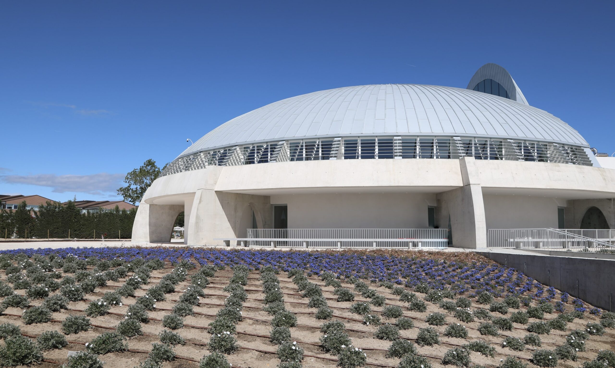 Capilla Universitaria Capilla 14 scaled Capilla Universitaria Estudiar en Universidad Privada Madrid