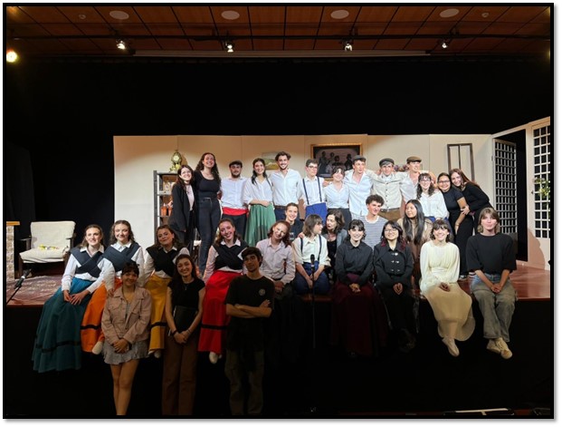 Theater Group 3. LA DAMA DEL ALBA Theater Group Estudiar en Universidad Privada Madrid