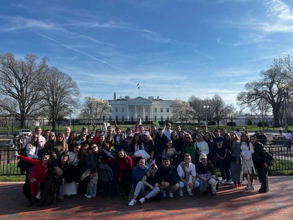 FCom Undergraduate Programs %name FCom Undergraduate Programs Estudiar en Universidad Privada Madrid