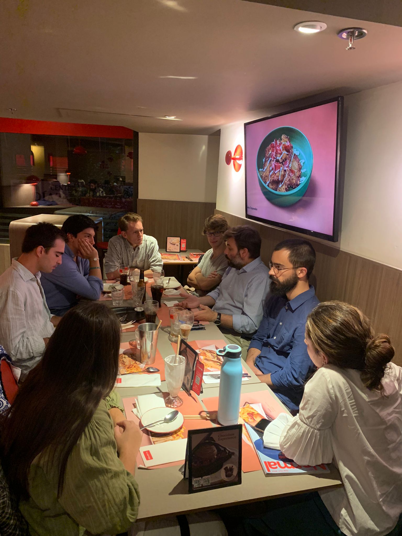 Internal Meetings Interna Juan Serrano2 Internal Meetings Estudiar en Universidad Privada Madrid