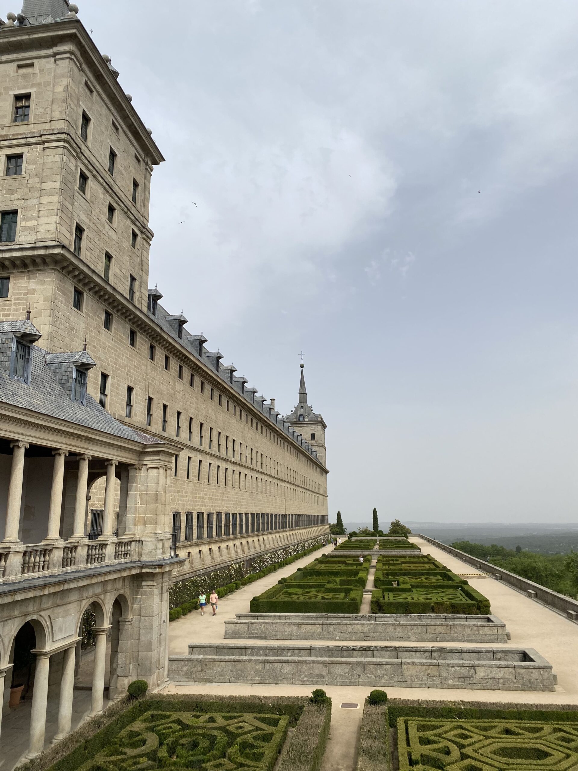 Training Courses Magda Arnold Club pecados4 scaled Training Courses Magda Arnold Club Estudiar en Universidad Privada Madrid