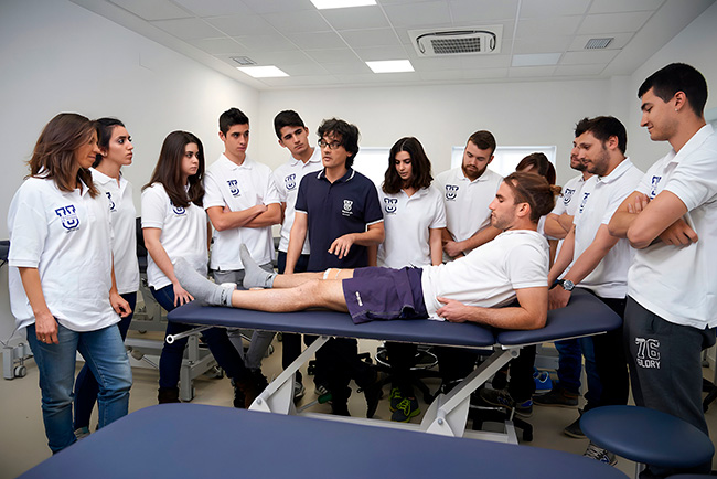 University Degrees Grado Fisioterapia University Degrees Estudiar en Universidad Privada Madrid