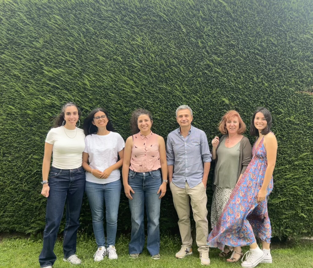 ÁREA NEUROCIENCIAS TRASTORNOS ADICTIVOS Y DE LA ANSIEDAD FOTO FB IMG 1866 2 1024x880 ÁREA NEUROCIENCIAS TRASTORNOS ADICTIVOS Y DE LA ANSIEDAD Estudiar en Universidad Privada Madrid