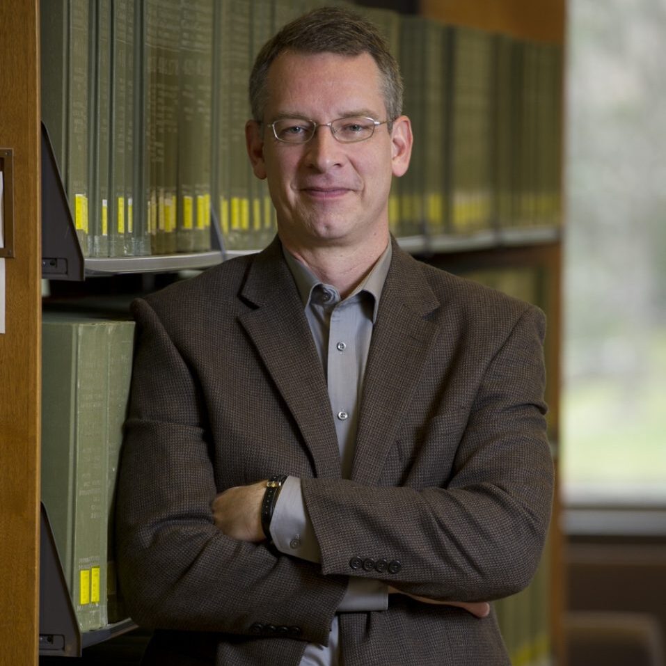 PREMIOS RAZÓN ABIERTA Brad Gregory 957x957 PREMIOS RAZÓN ABIERTA Estudiar en Universidad Privada Madrid