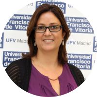 PREMIOS RAZÓN ABIERTA Carola Diaz de Lope Diaz Molins PREMIOS RAZÓN ABIERTA Estudiar en Universidad Privada Madrid