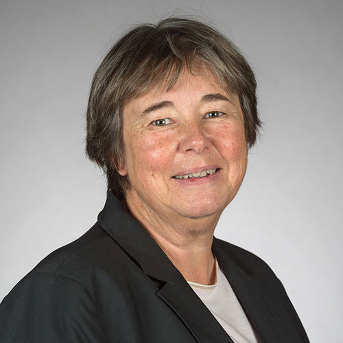 PREMIOS RAZÓN ABIERTA Patricia Bellm PREMIOS RAZÓN ABIERTA Estudiar en Universidad Privada Madrid