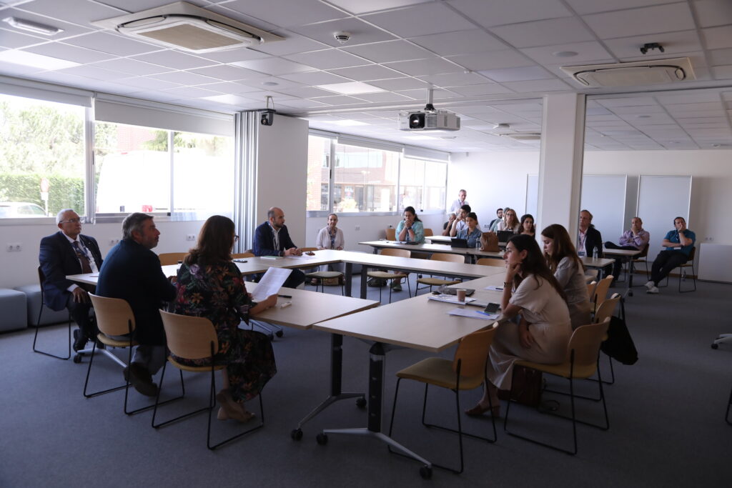 CONGRESOS RAZÓN ABIERTA Razon Abierta Congreso 2019 CONGRESOS RAZÓN ABIERTA Estudiar en Universidad Privada Madrid