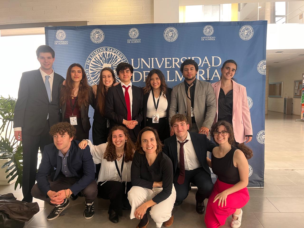 Sociedad de debates Sociedad de debates 10 Sociedad de debates Estudiar en Universidad Privada Madrid